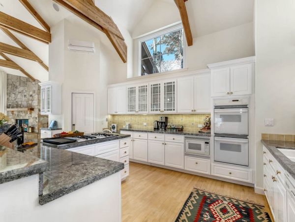 Beaver Creek Luxury Vacation Home Sleeps 12
