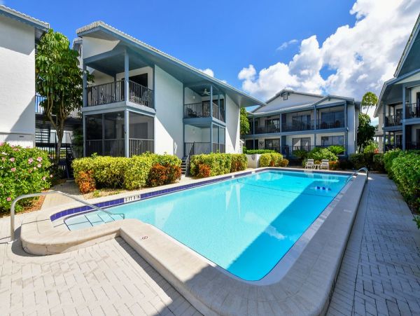 Anna Maria Island Beachfront Condo  Holmes Beach Gulf View Vacation Rental with Pool