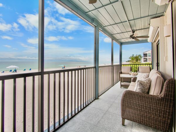Anna Maria Island Beachfront Condo  Holmes Beach Gulf View Vacation Rental with Pool