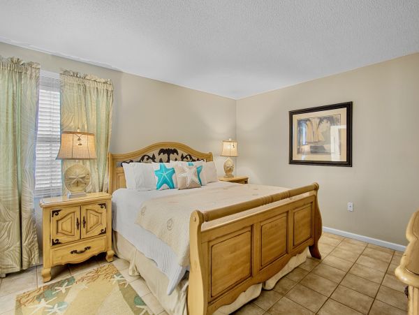 Anna Maria Island Beachfront Condo  Holmes Beach Gulf View Vacation Rental with Pool