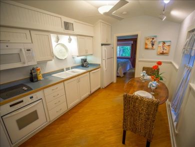 Charmin Bungalow on Anna Maria Island Value Priced