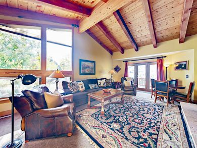 Vail Vacation Duplex Sleeps Ten Guests.