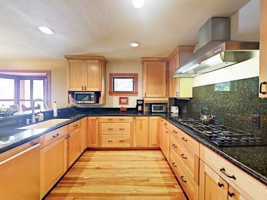 Vail Vacation Duplex Sleeps Ten Guests.