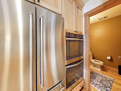 Vail Vacation Duplex Sleeps Ten Guests.