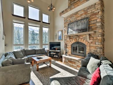 5 Bedroom Mountain View Home in Breckenridge 5 Bedroom Mountain View Home in Breckenridge
