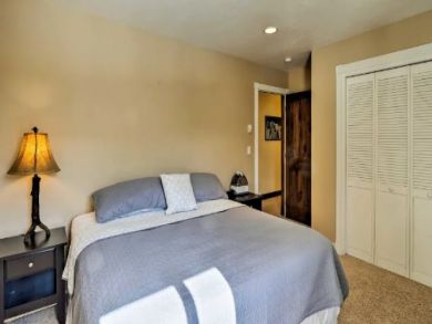 5 Bedroom Mountain View Home in Breckenridge