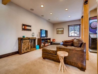 Alma Luxury Home, 7 Bedrooms,  Hot Tub