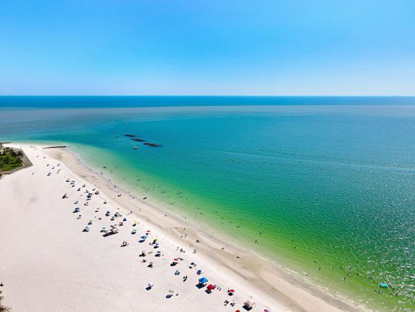 Marco Island Elegant Vacation Rental Condo Two Bedrooms
