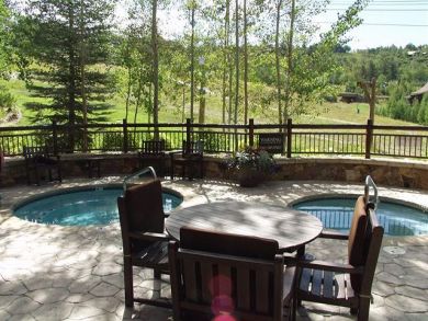 Bachelor Gulch 4 Bedroom Vacation Condo plus Loft.