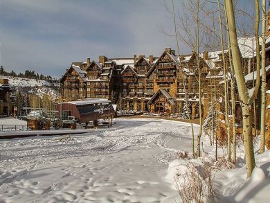 Bachelor Gulch 4 Bedroom Vacation Condo plus Loft.