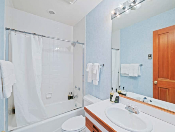 Beaver Creek Vacation Townhome Sleeps Eight Mountain Views