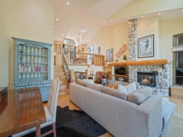 Beaver Creek Vacation Townhome Sleeps Eight Mountain Views
