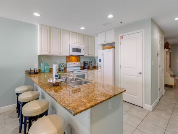 Gulf-front Vacation Condo with 3 Bedrooms in Panama City Beach