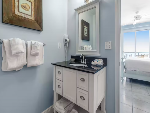 Gulf-front Vacation Condo with 3 Bedrooms in Panama City Beach