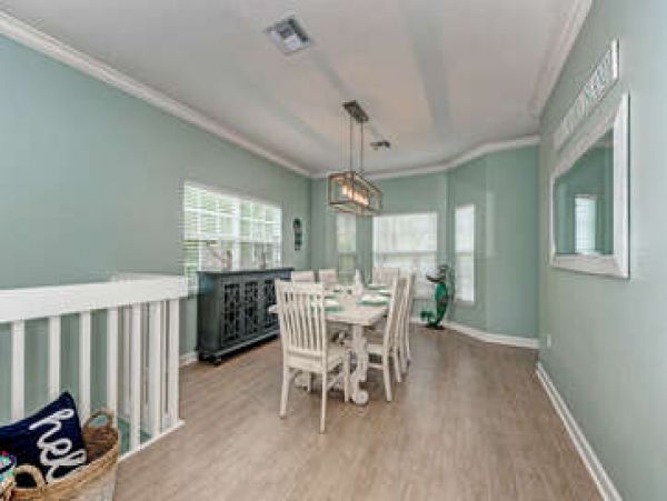 Holmes Beach Vacation Rental Home Three Bedrooms Sleeps 6