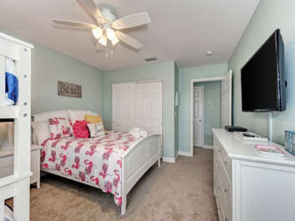 Holmes Beach Vacation Rental Home Three Bedrooms Sleeps 6