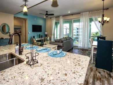 Brandenton Beach Vacation Condo Sleeps Six Guests