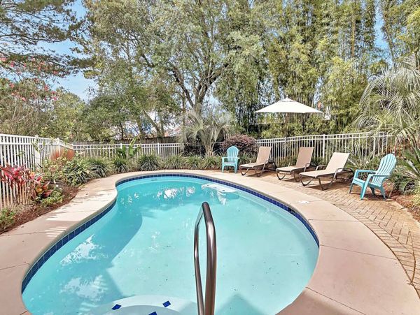 Destin Luxury Vacation Home with Pool