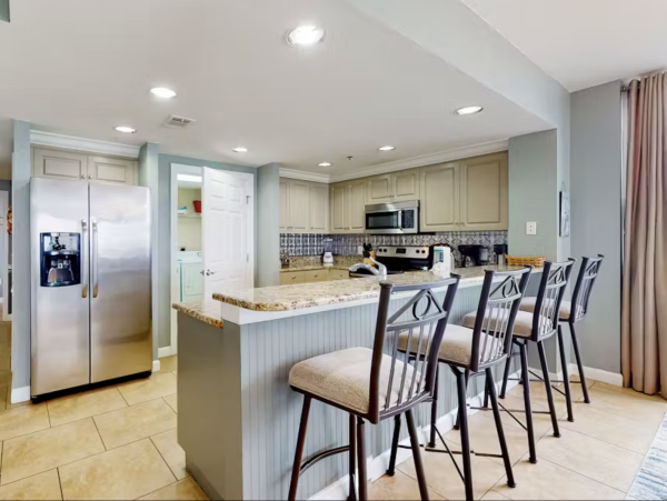 Three Bedroom Condo Destin Sleeps Eight