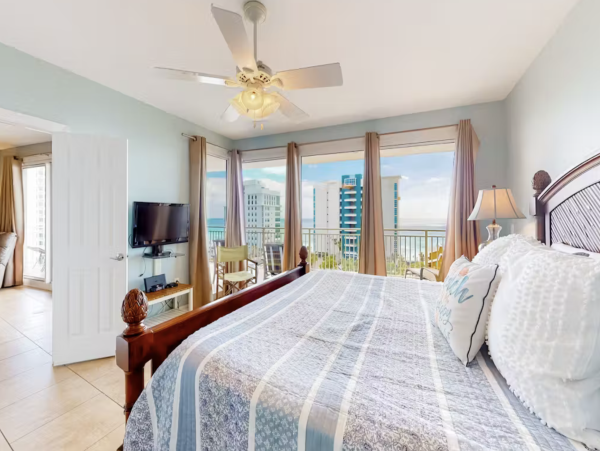 Three Bedroom Condo Destin Sleeps Eight