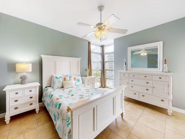 Three Bedroom Condo Destin Sleeps Eight