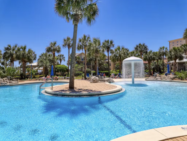Three Bedroom Condo Destin Sleeps Eight