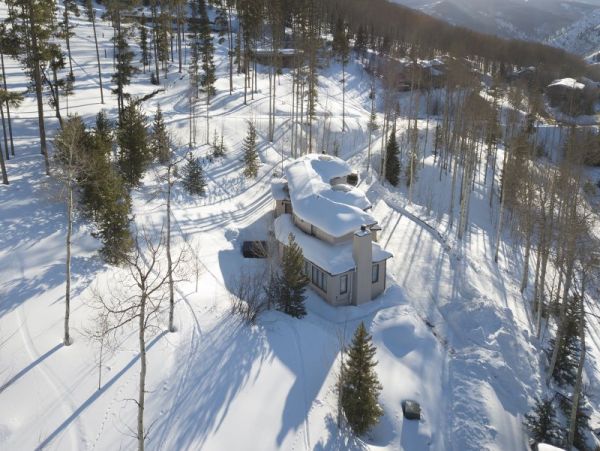 Vail Vacation Home Sleeps Eleven Guests.