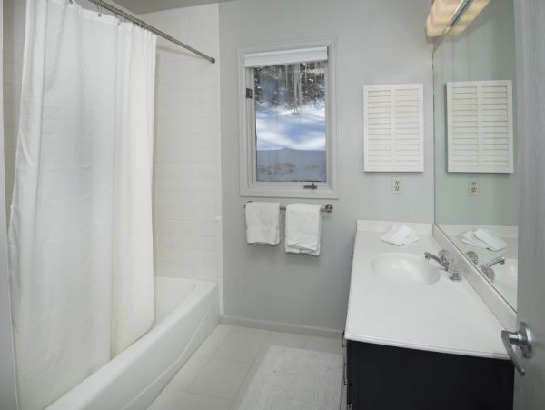 Vail Vacation Home Sleeps Eleven Guests.