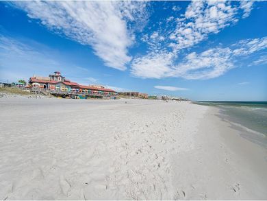 Miramar Beach Vacation Home Sleeps Fourteen Guests.