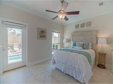 Miramar Beach Vacation Home Sleeps Fourteen Guests.