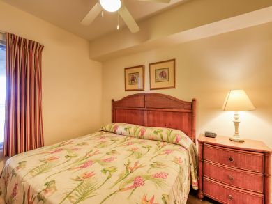 Destin Two Bedroom Vacation Condo Gulf Views Sleeps 5 Guests