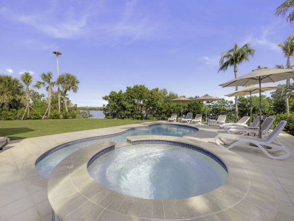 Captiva Island Luxury Vacation Rental Home Five Bedrooms