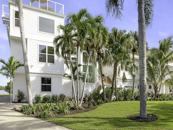 Captiva Island Luxury Vacation Rental Home Five Bedrooms