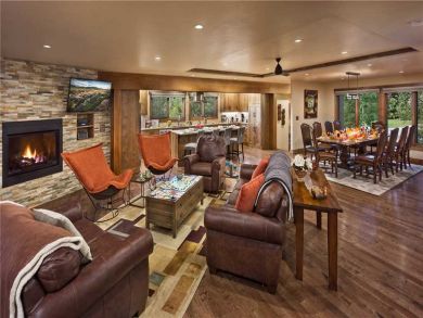 Steamboat Spring vacation Home Sleeps Ten Guests. Steamboat Spring vacation Home Sleeps Ten Guests.