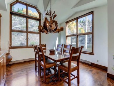 Beaver Creek Vacation Townhouse Sleeps Ten Guests.