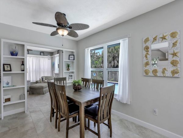Marco Island Three Bedroom Vacation Pool Home Sleeps Eight