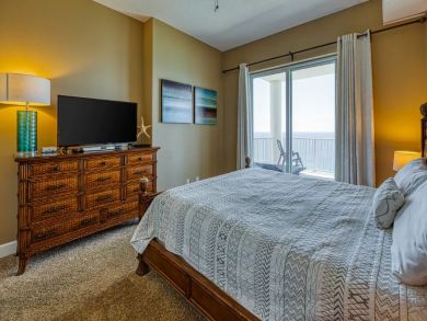 Panama City Vacation Condo Sleeps Twelve Guests.