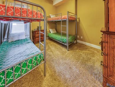 Panama City Vacation Condo Sleeps Twelve Guests.