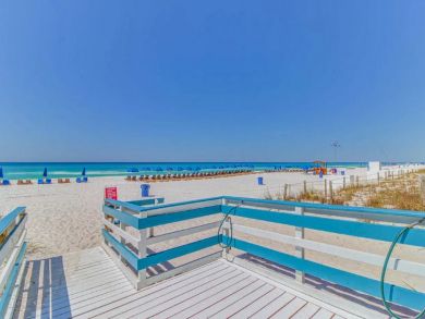 Panama City Vacation Condo Sleeps Twelve Guests.