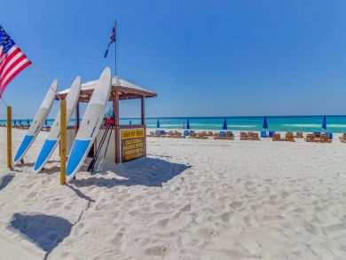 Panama City Vacation Condo Sleeps Twelve Guests.