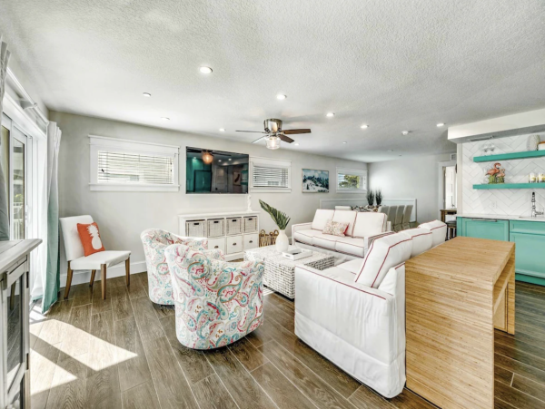 Luxury Siesta Key Vacation Rental with Private Pool & Rooftop Deck