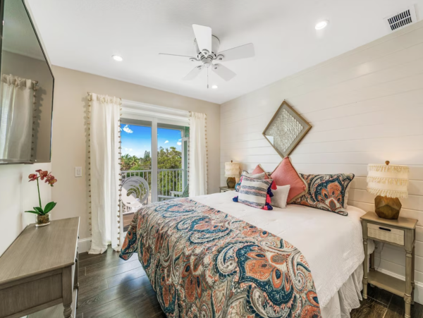Luxury Siesta Key Vacation Rental with Private Pool & Rooftop Deck