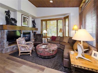 Four Bedroom Mountain View Townhome in Steamboat Springs