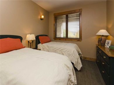 Four Bedroom Mountain View Townhome in Steamboat Springs