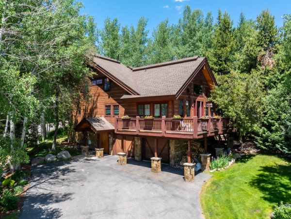 Steamboat Springs Luxury Vacation Rental Home 5 Bedrooms