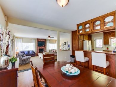 Mission Beach 5 Bedroom Vacation Home, Walk to Beach Mission Beach 5 Bedroom Vacation Home, Walk to Beach
