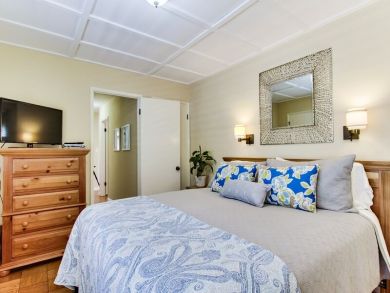 Mission Beach 5 Bedroom Vacation Home, Walk to Beach Mission Beach 5 Bedroom Vacation Home, Walk to Beach