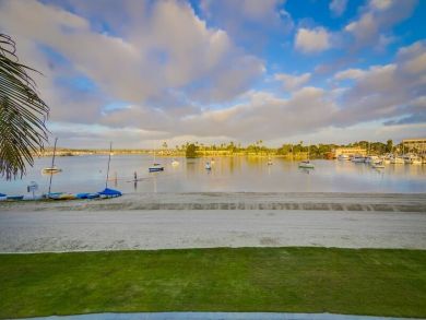 Bay Front 4 Bedroom Home in Mission Beach Bay Front 4 Bedroom Home in Mission Beach