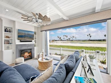 Bay Front 4 Bedroom Home in Mission Beach Bay Front 4 Bedroom Home in Mission Beach