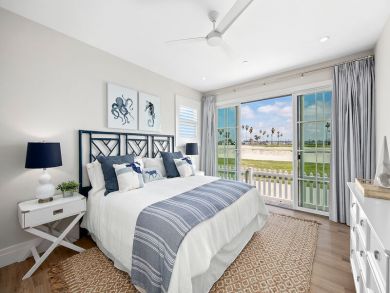 Bay Front 4 Bedroom Home in Mission Beach Bay Front 4 Bedroom Home in Mission Beach